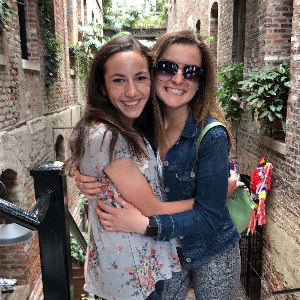 Meet your Posher, Grace